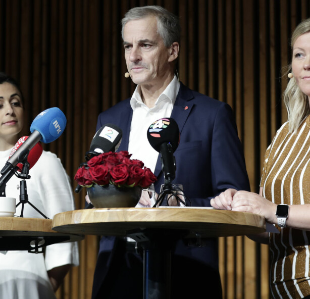 En giftig cocktail av svakt lederskap, intriger, og uvilje ødelegger Ap